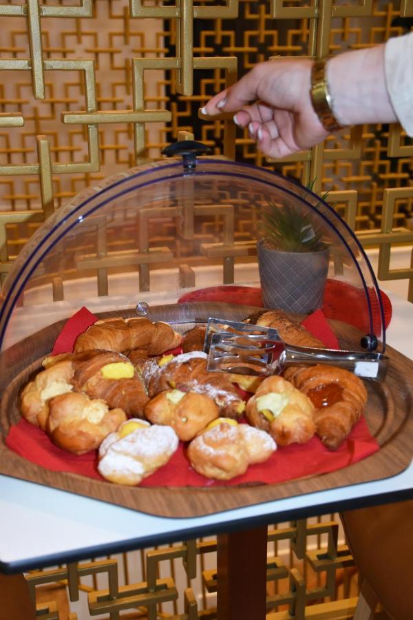 Hotel Ergi'S Durres Ngoại thất bức ảnh