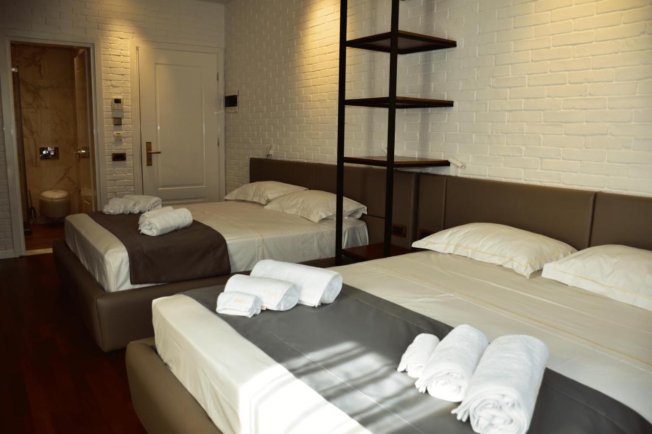 Hotel Ergi'S Durres Ngoại thất bức ảnh