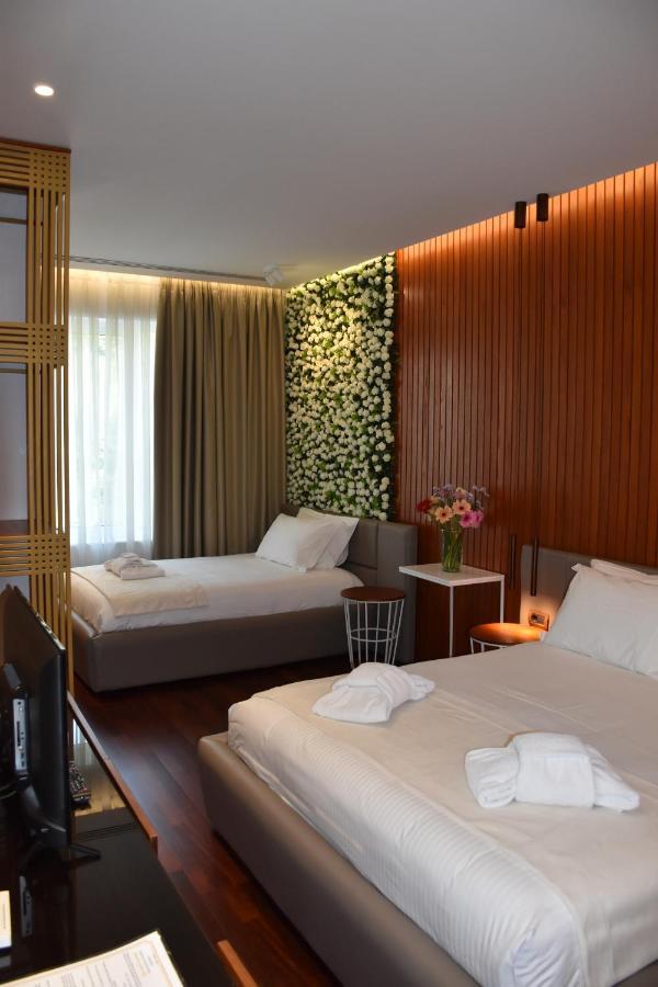 Hotel Ergi'S Durres Ngoại thất bức ảnh
