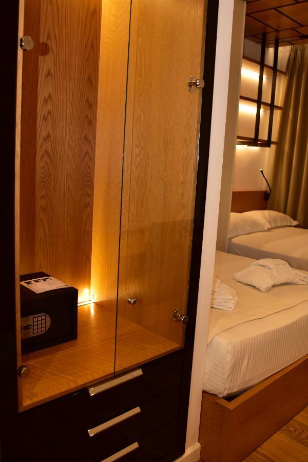 Hotel Ergi'S Durres Ngoại thất bức ảnh